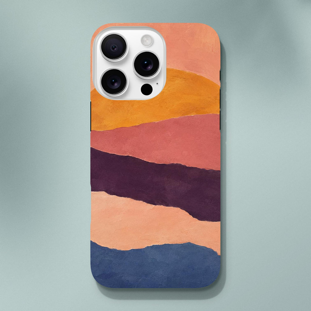 Coque iPhone Horizon au couchant, bandes ondulées orange, roses, violettes et bleues.