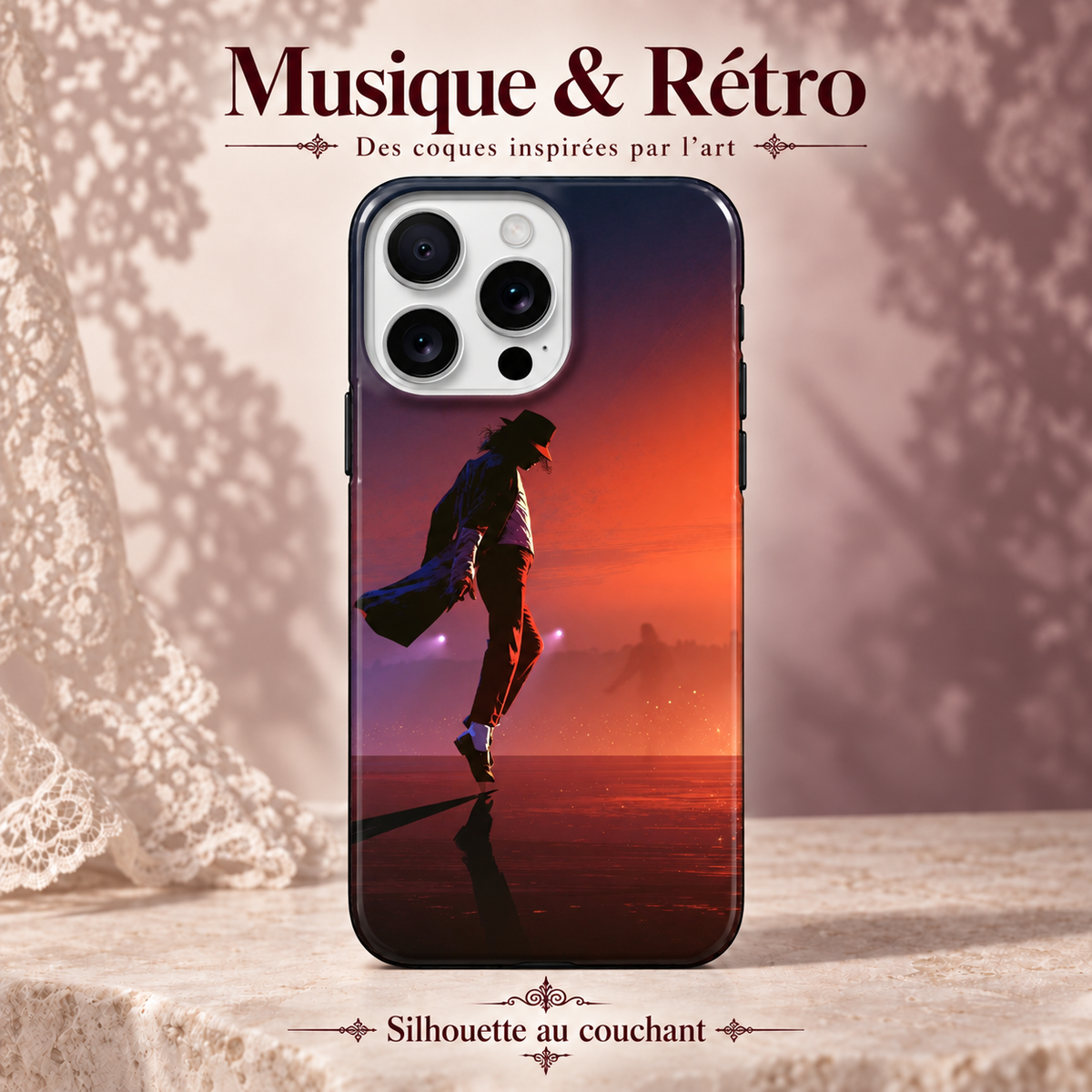 Musique & Rétro — Scène bleue — Silhouette au couchant — coque sur fond rose poudré et dentelle